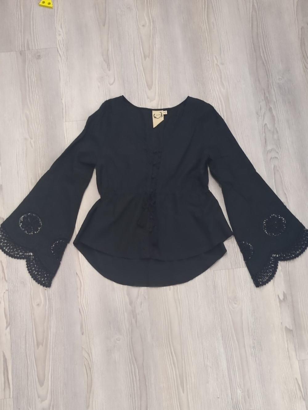 SeaGypsies Black Boho Bell Sleeve Top Small Crochet Lace Peplum Blouse S Cotton